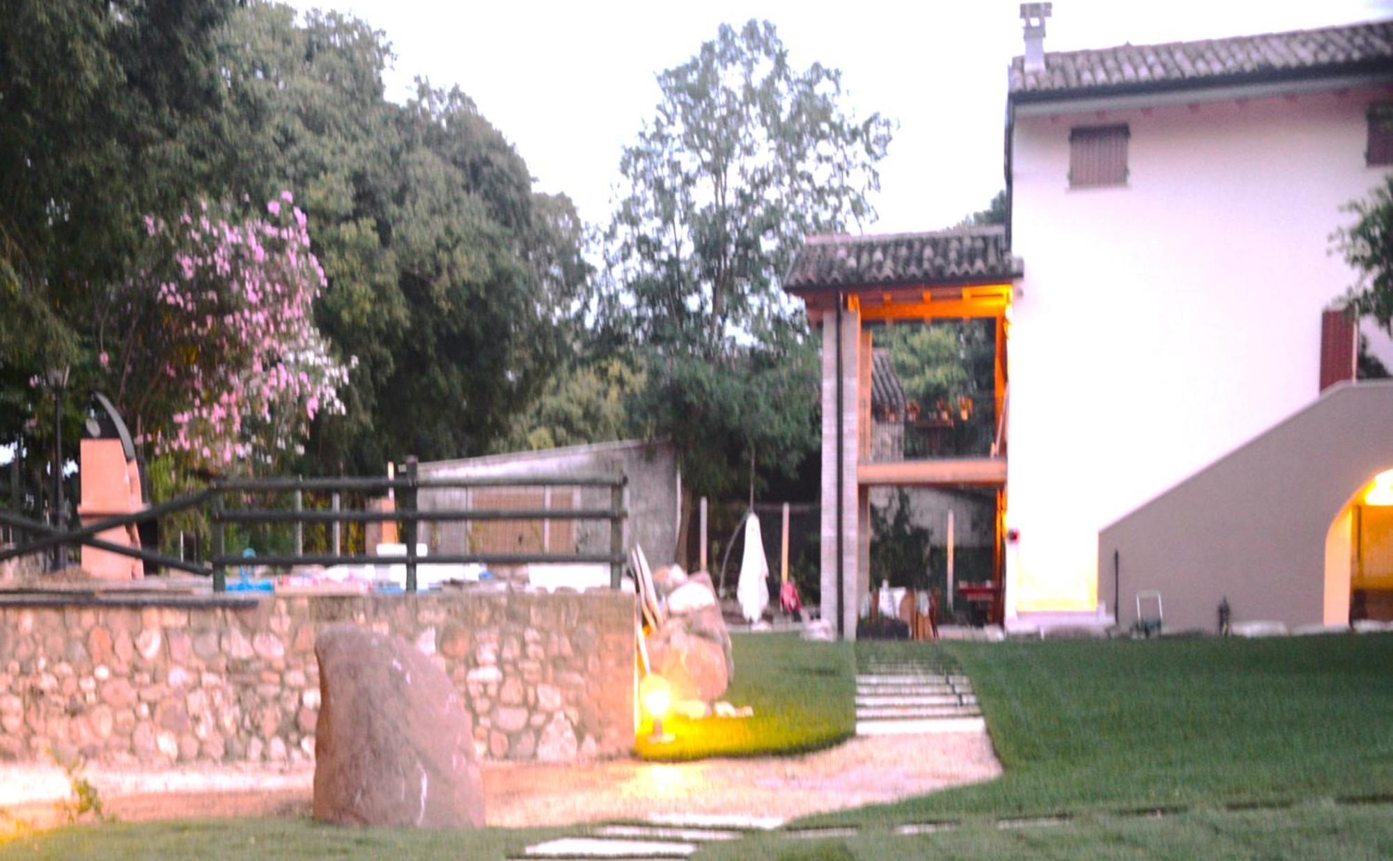 Casa Dei Colli Hotel Monzambano Exterior photo